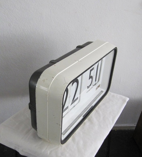 Image 1 of Cifra stationsklok klok Gino Valle  Solari Udine