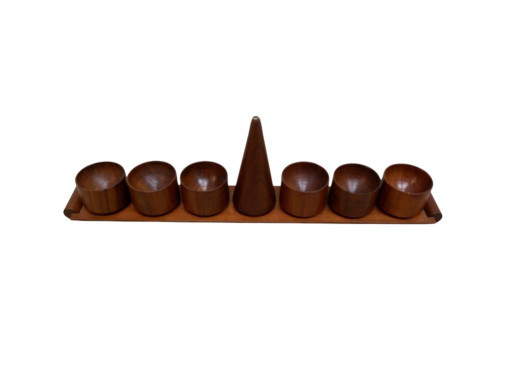 Set danese composto da 6 portauova e 1 saliera.