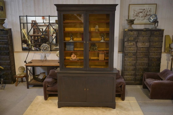 Grand buffet à deux corps noirs du 19ème siècle. – Vitrines, Bois, Vintage (photo 8 of 13)