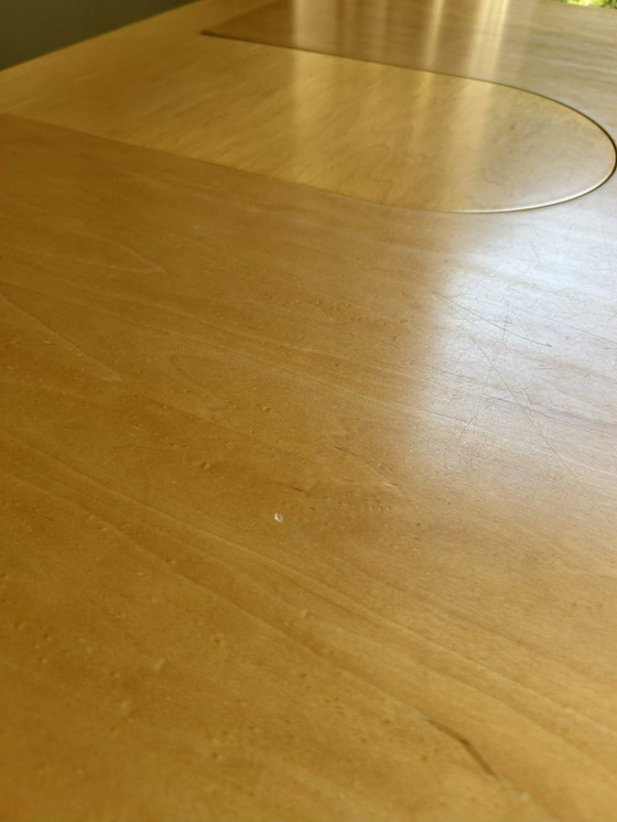 Image 1 of Hermosa mesa de comedor Giorgetti en muy buen estado.