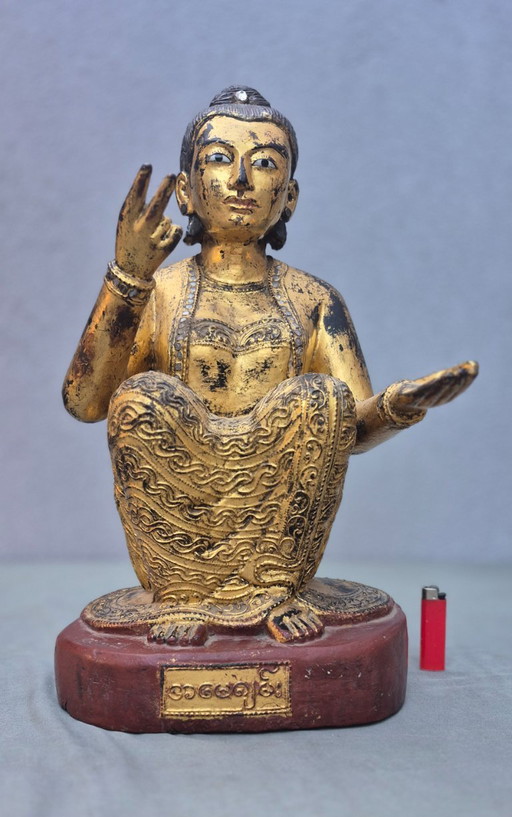 Antique Burmese Wooden Nat Sculpture - 19th Century 51cm