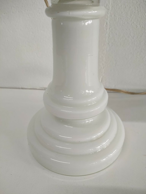 Lampe à huile antique vintage en verre opale (convertie) grande, Métal, Blanc, Klassiek (photo 11 sur 13)