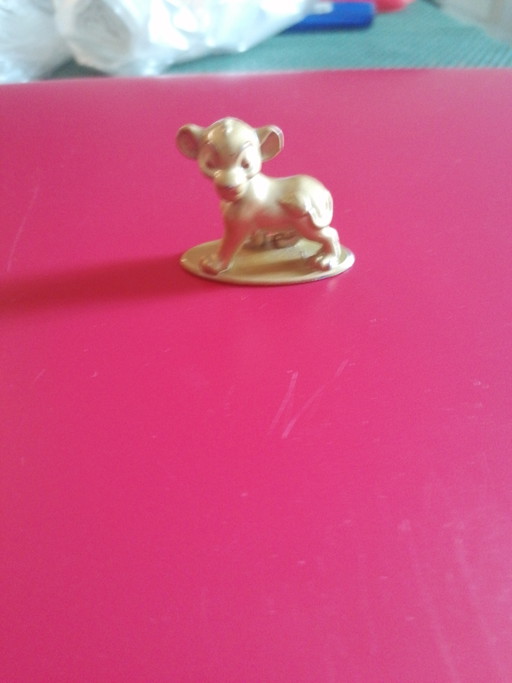 Figura de Simba de Disney, dorada (muy rara) – decoratieve objecten, Plastic