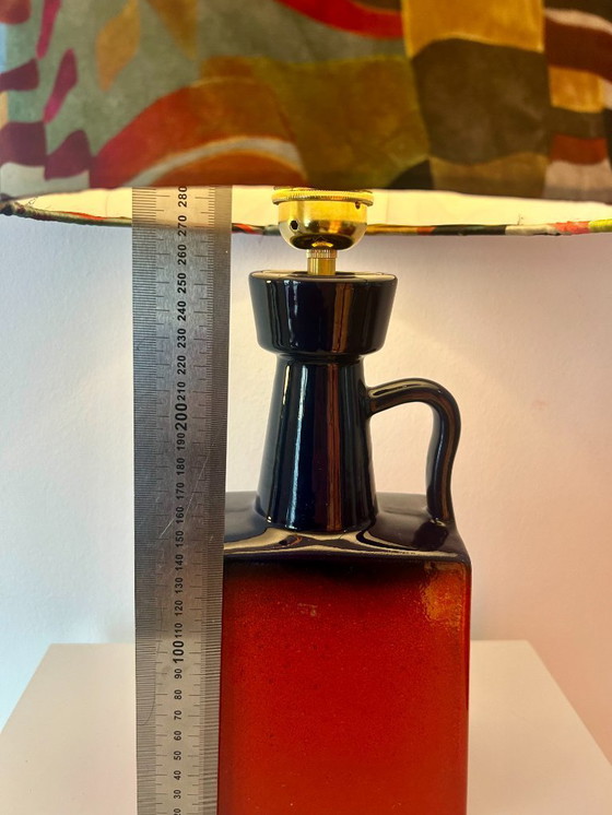 Image 1 of Een lamp in de vorm van een gerecyclede vaas, gemaakt van een zeldzame WGP-vaas van Walter Brecht.