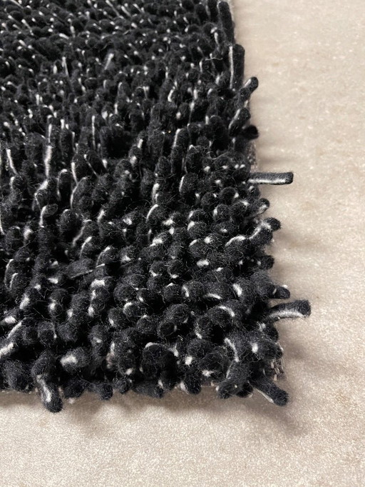 Brink en Campman Pinstripe Dots black rug 200x300