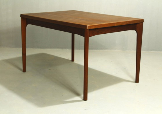 Teak Dining Table by Henning Kjaernulf, Denmark, 1960s – Vejle Stolefabrik., Wood (photo 2 of 16)