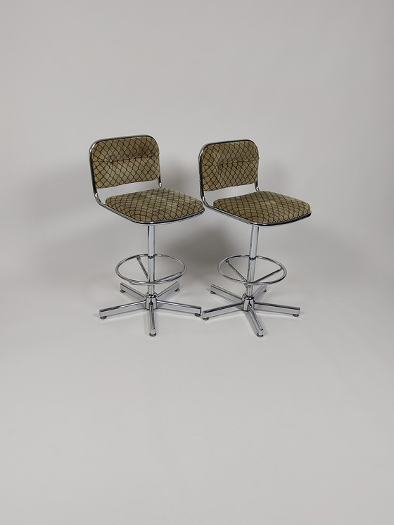 Image 1 of Set di 2 sgabelli da bar vintage con tappezzeria rétro, anni '70