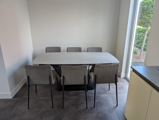Boconcept Milano Extendable Table