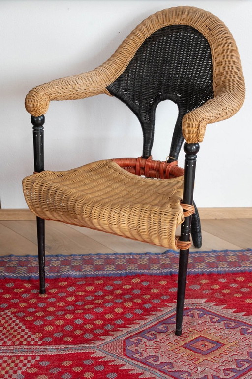 Chaise Driade Liba conçue par Borek Sipek en 1986.