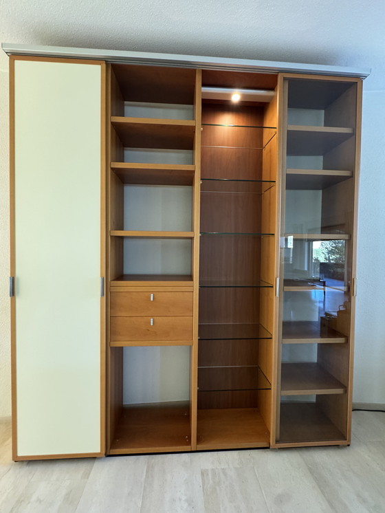 Image 1 of Poliform wandkast in walnoothout