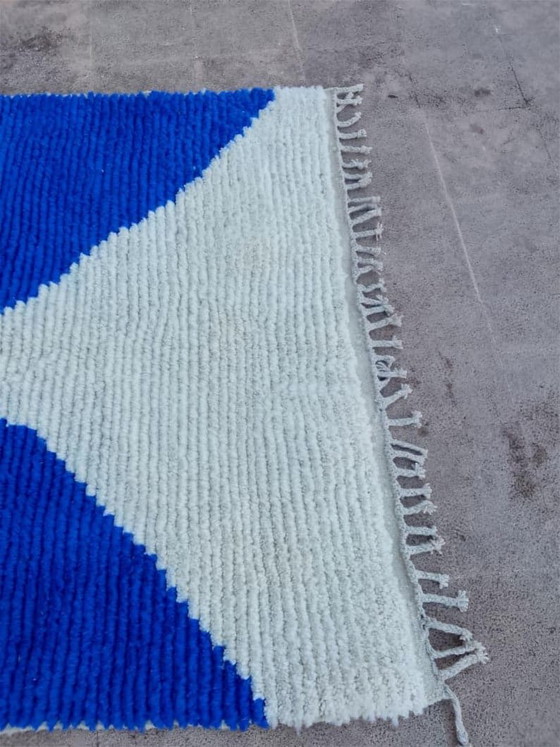 Alfombra hecha a mano - Alfombra mortocana - Alfombra blanca y azul 150/250 cm – Alberto Bazzani, Wool (photo 3 of 7)