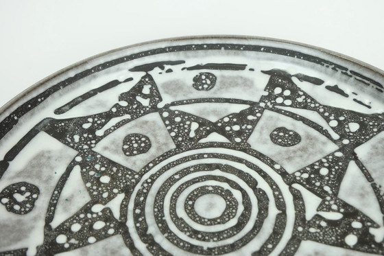 Image 1 of grande ciotola carstens piatto decorato ankara smalto grigio e marrone no. 1075-31 ceramica metà secolo 1960 wgp