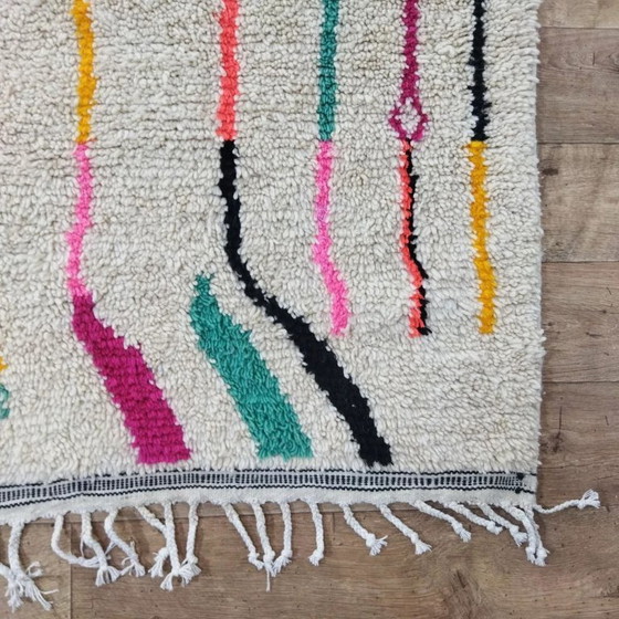 Image 1 of Azilal Teppich XXL Naturwolle – Bunte Linien Handgefertigt (330×240 cm)
