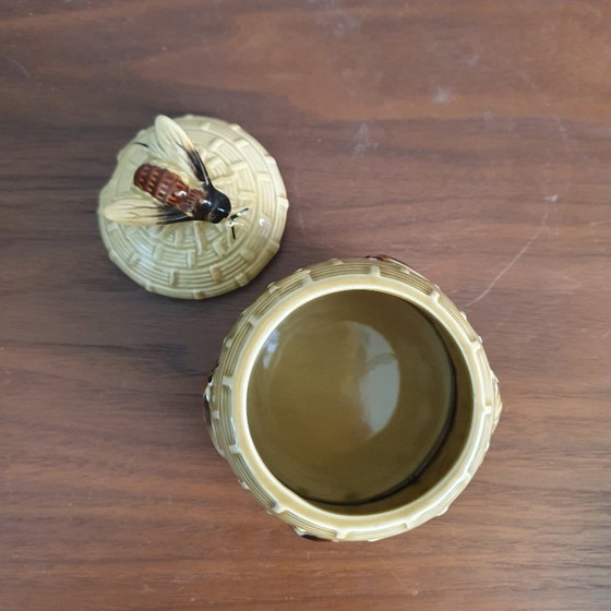Image 1 of Jarre en forme d'abeille du milieu du siècle dernier, années 1960
