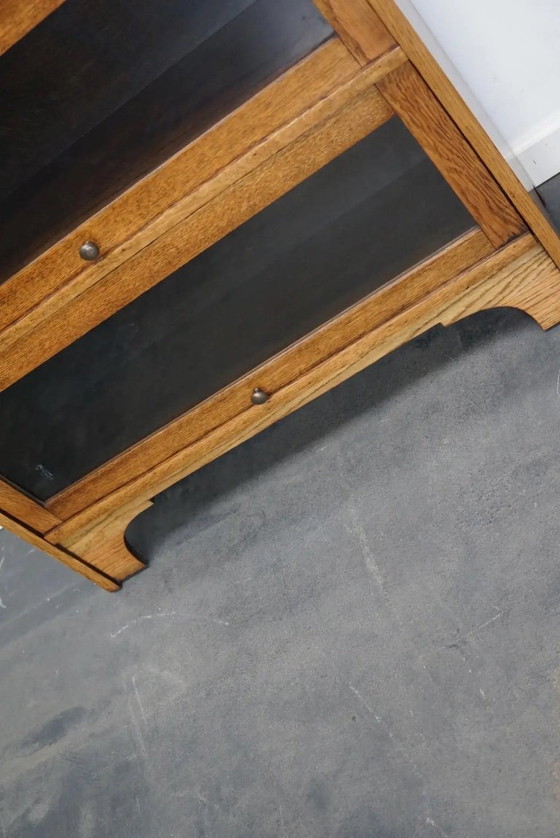 Image 1 of Duitse eiken boekenkast met schuifdeuren in de stijl van Globe Wernicke, ca. jaren 1930