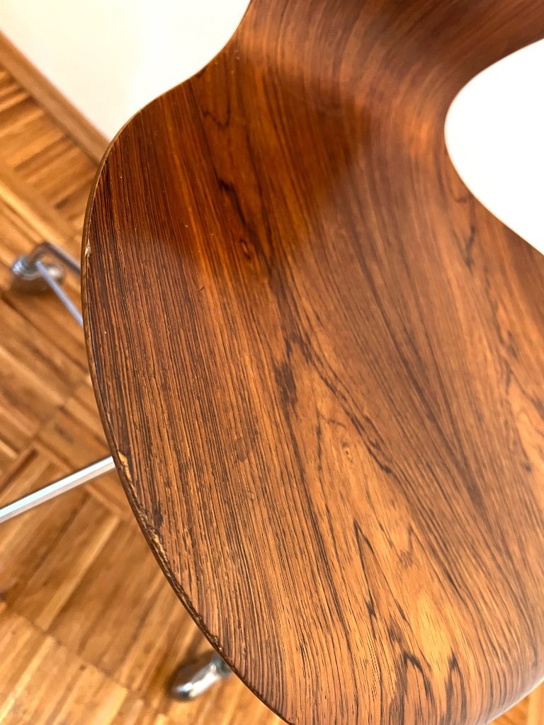 Fritz Hansen teak swivel chair Arne Jacobsen | €500 | Whoppah