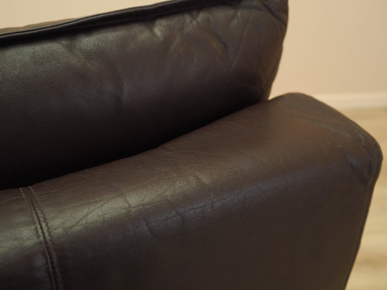 Image 1 of Fauteuil en cuir marron, design italien, années 1960, fabrication : Italie