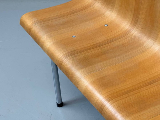 Banc en hêtre moulé stratifié avec piètement en tube d'acier, années 1960 – &Tradition, Wood (photo 15 of 18)