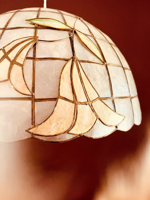 Grande lampe suspendue Capiz