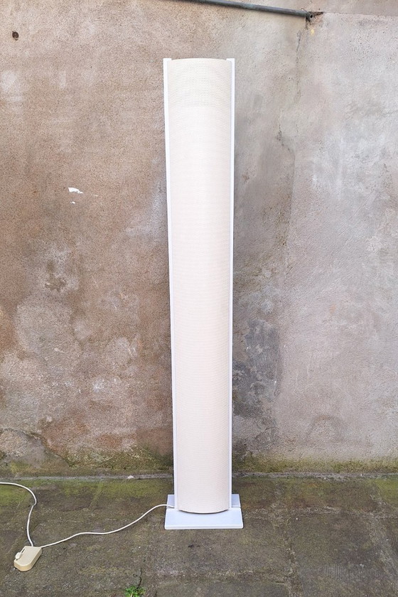 Image 1 of Relco halogeen vloerlamp van geperforeerd metaal uit de jaren 80