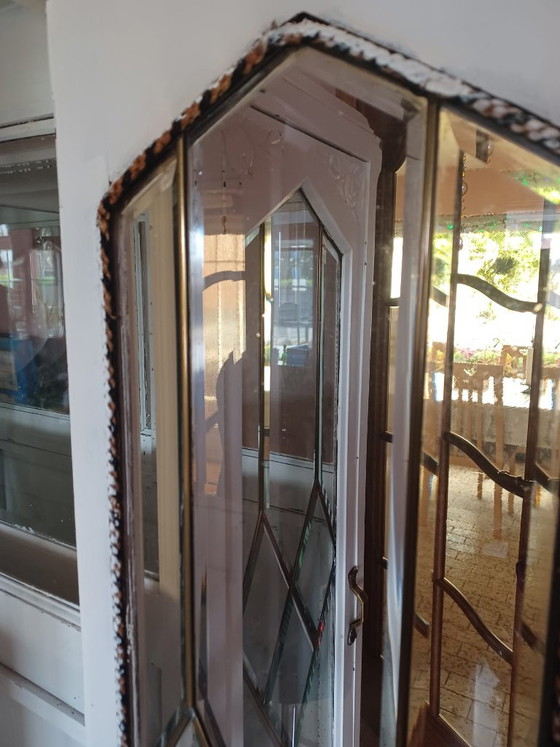 Exclusief Paar Antieke Vitrinekasten Met Facetgeslepen Spiegel-Glas-in-Lood – Wood (photo 4 of 15)