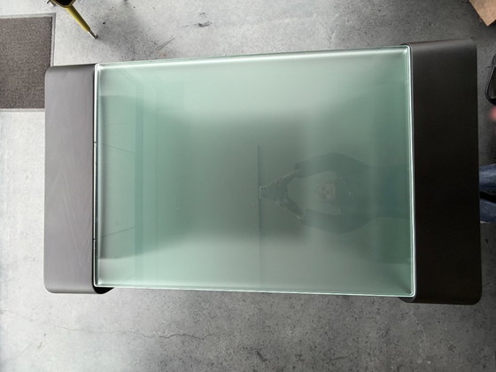 Image 1 of Beautiful modern black coffee table