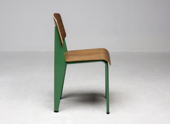 Vitra Standard Chair Blé Vert Vert & Noyer – Chaises de salle à manger, Aluminium, Wood (photo 8 of 11)