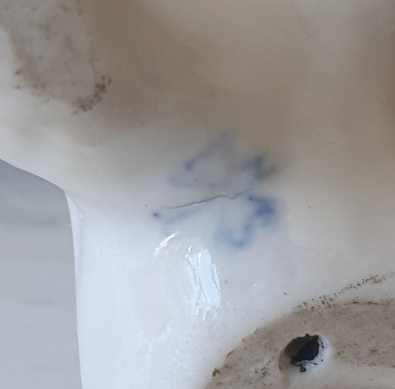 Image 1 of Uccellino in porcellana di Karl Ens – cincia dal ciuffo – dipinto a mano