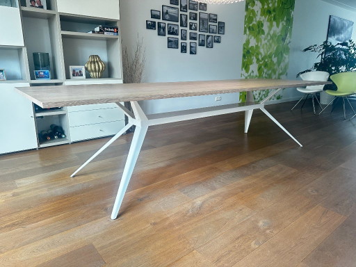 Seuren Zwaan Eettafel 300x100cm