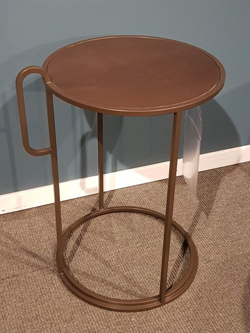 Pode Gloss side table