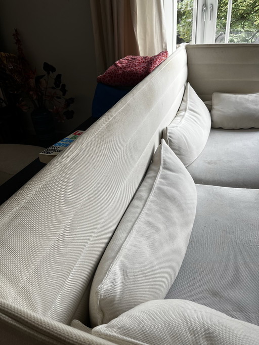 Vitra alkoofbank met lage rugleuning voor 3 personen