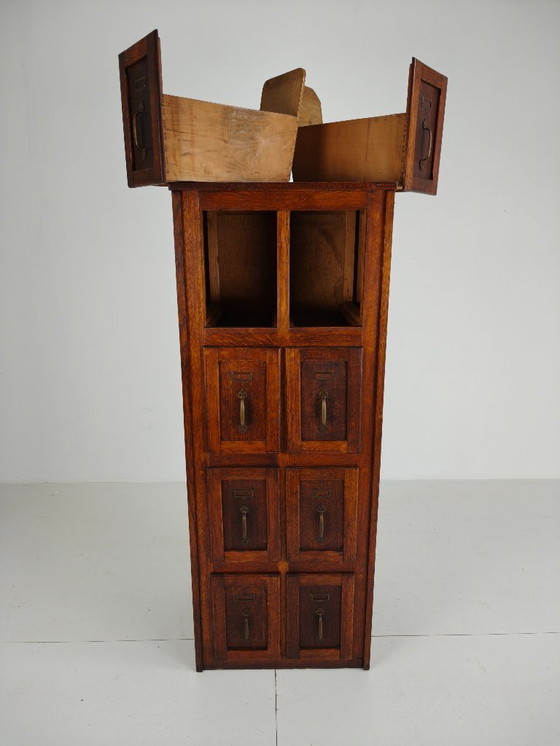 Image 1 of Antieke eiken archiefkast – ca. 1900–1920