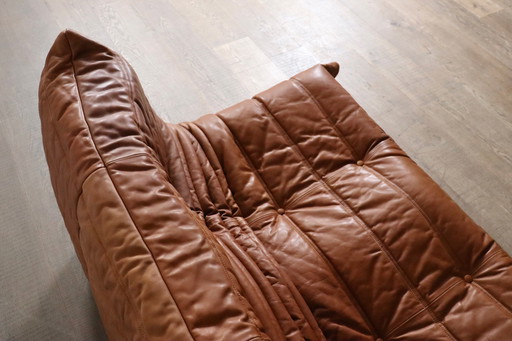 Ligne Roset Togo Zweisitzer-Sofa in cognacfarbenem Leder von Michel Ducaroy, 1980er Jahre