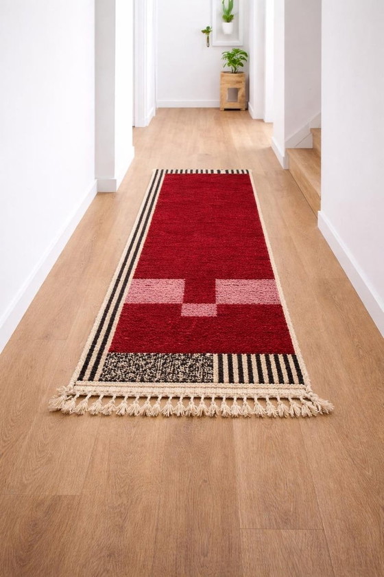 Handgemaakte traditionele rode halloper met patroon, 0,75/3 m – Alberto Bazzani, Vloerkleden en tapijten, Wool (photo 2 of 5)