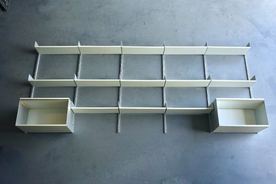 Image 1 of Estantería de pared modelo 606 de Dieter Rams para Vitsoe, década de 1960.