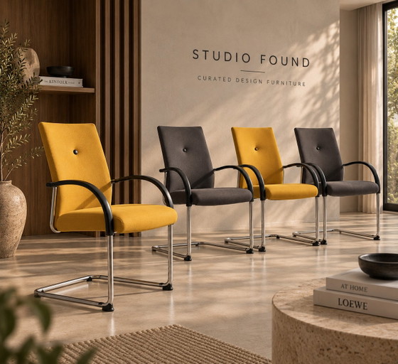 Set 4 Fritz Hansen Independence | Burkhard Vogtherr – Office chairs, Cotton (photo 4 of 8)