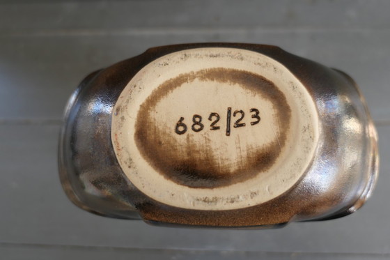 Image 1 of Vintage Walter Gerhards vase 682/23 W. Germany