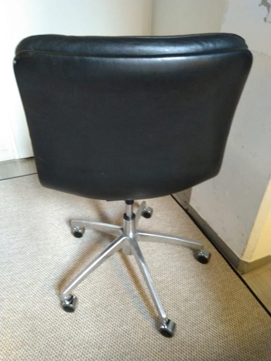 Image 1 of Sedia da ufficio Artifort Channel in pelle nera Geoffrey Harcourt