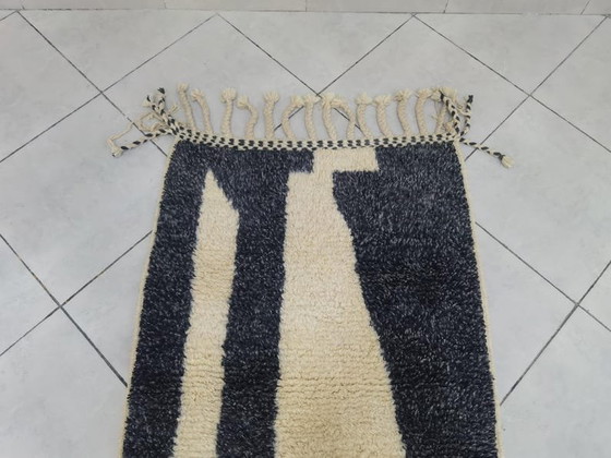 Handmade Beni Ouaraine Rug, 75/300 cm – Alberto Bazzani, Rugs & carpets, Wool (photo 6 of 7)