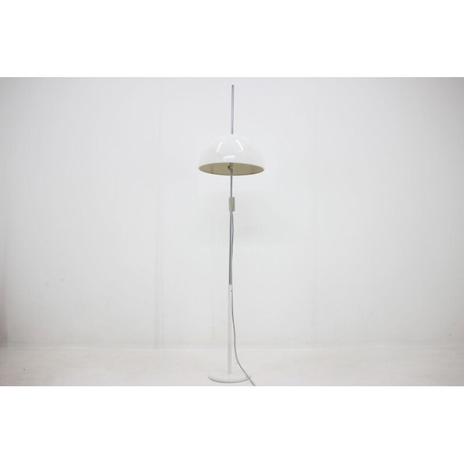 Vintage wit metalen vloerlamp voor Napako, Tsjecho-Slowakije 1970