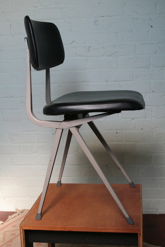 Image 1 of 2 sedie Result originali Arhrend de Cirkel (di Friso Kramer e Wim Rietveld)