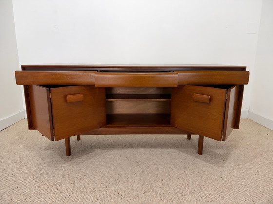 Credenza in teak White & Newton – Modello Byfolder – Anni '60 – Credenze, Legno (photo 9 of 13)