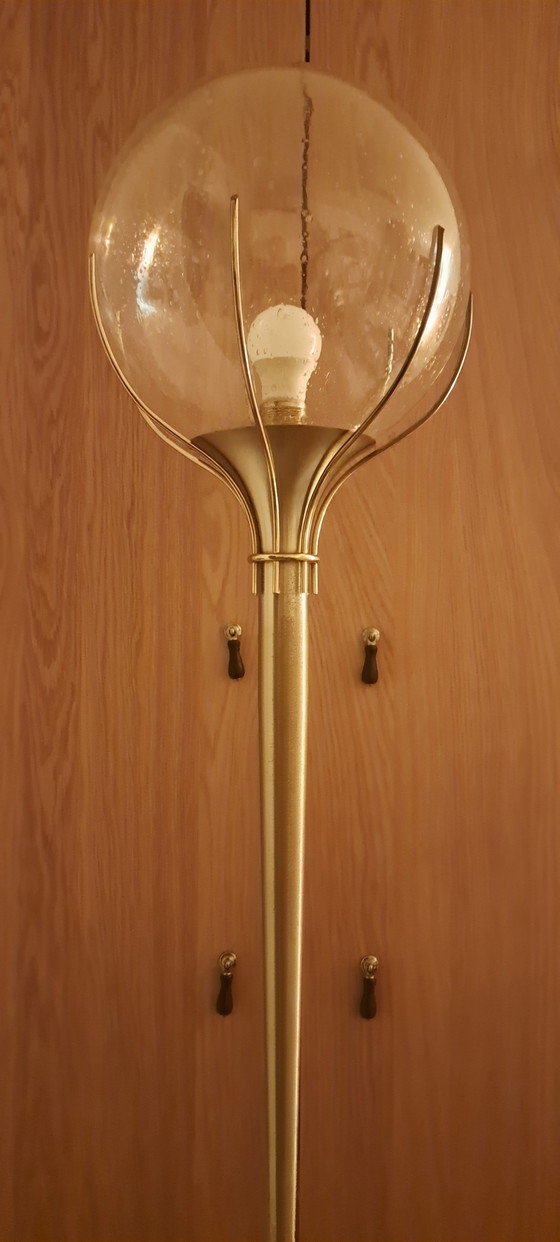 Image 1 of Lampada da terra in ottone e vetro di Angelo Brotto per Esperia, Italia, anni '60 | Design moderno di metà secolo