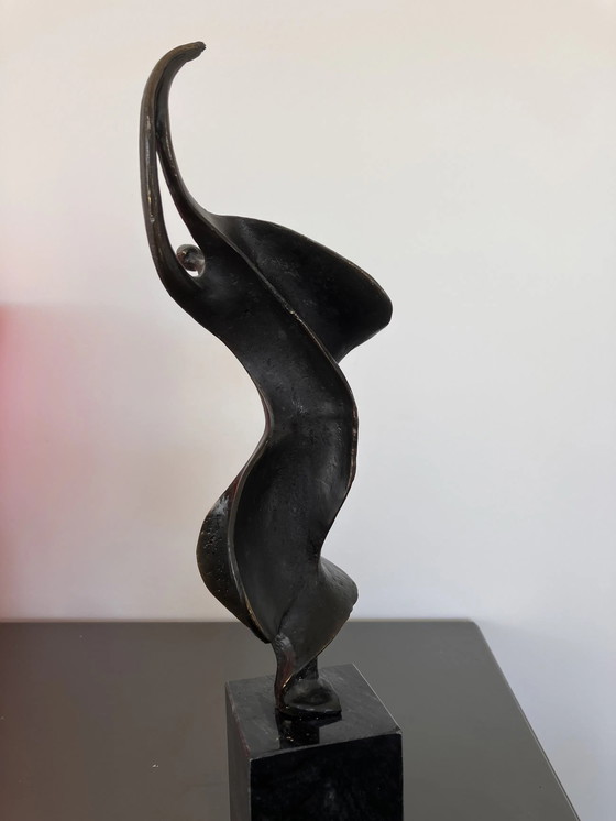 Image 1 of Estatua de bronce de Bernadette Leijdekkers