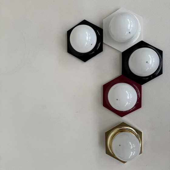 Image 1 of Plafonnier/lampe murale Or 60s/70s