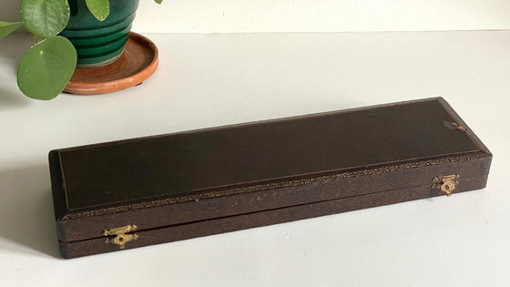 Image 1 of COUVERTS à Viande Argent et Métal argenté PARIS France