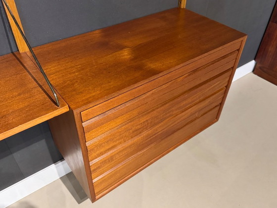 Image 1 of Wall System | Royal System | Poul Cadovius | Teak