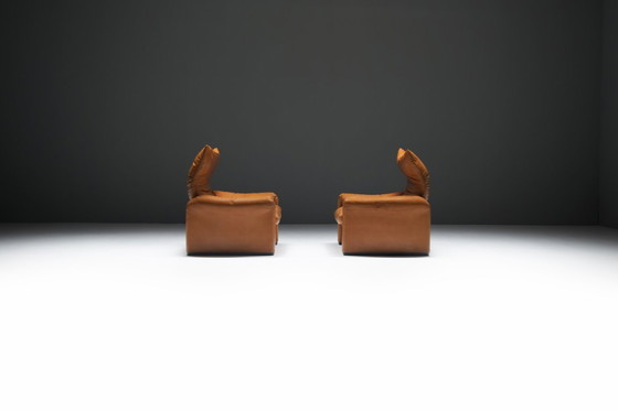 Image 1 of Stunning cognac leather Maralunga lounge chairs by Vico Magistretti for Cassina