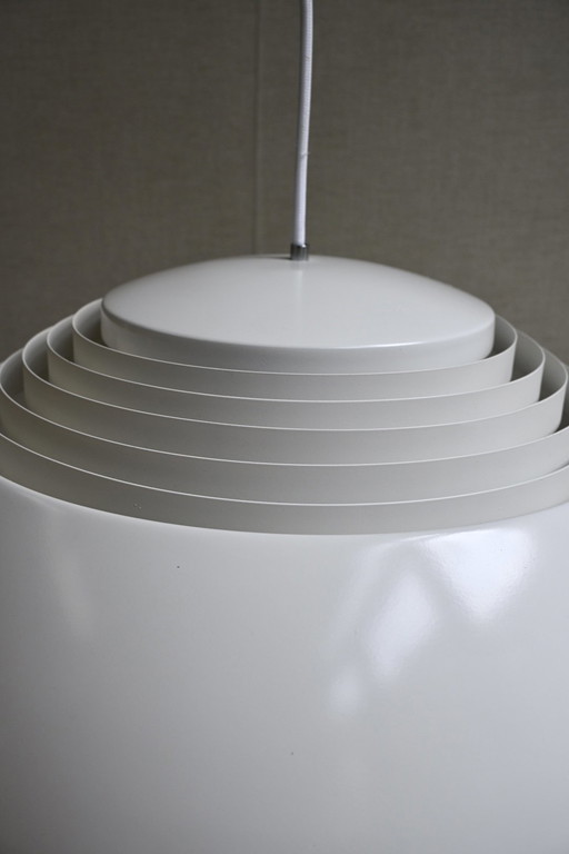 Lampada a sospensione vintage "Royal" Arne Jacobsen per Louis Poulsen