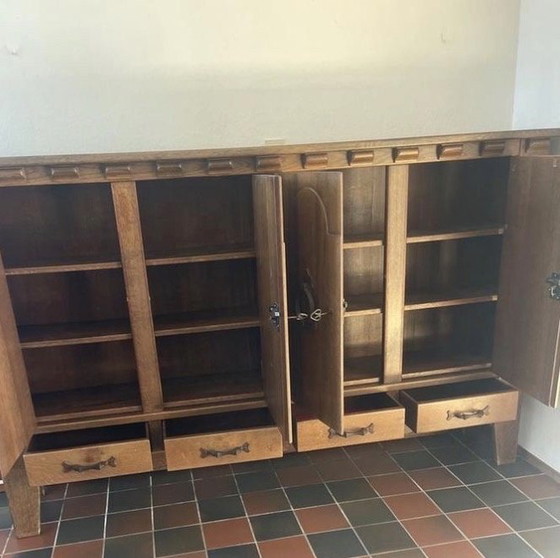 Image 1 of Brutalist kast 